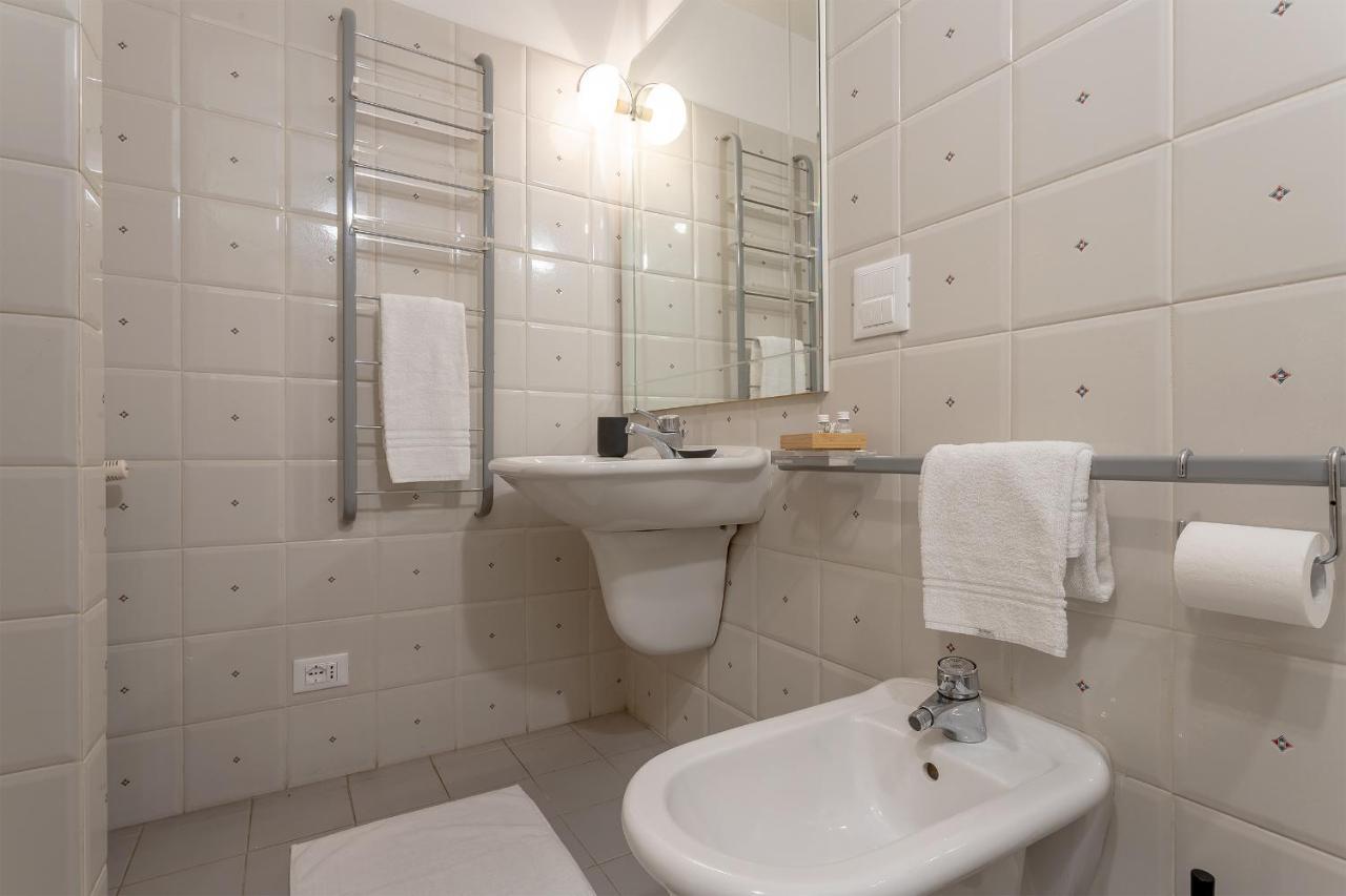 La Perla Del Borgo Apartment Firenze Bagian luar foto