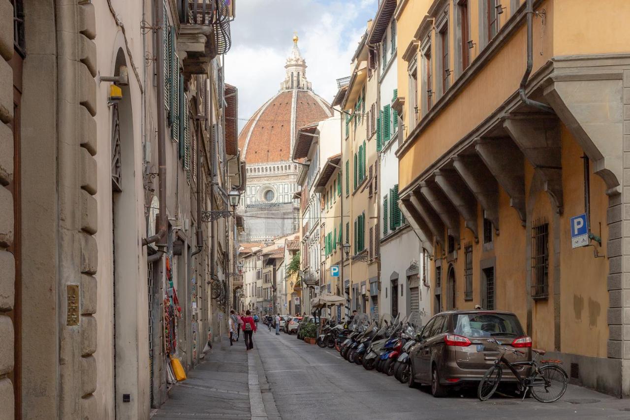 La Perla Del Borgo Apartment Firenze Bagian luar foto